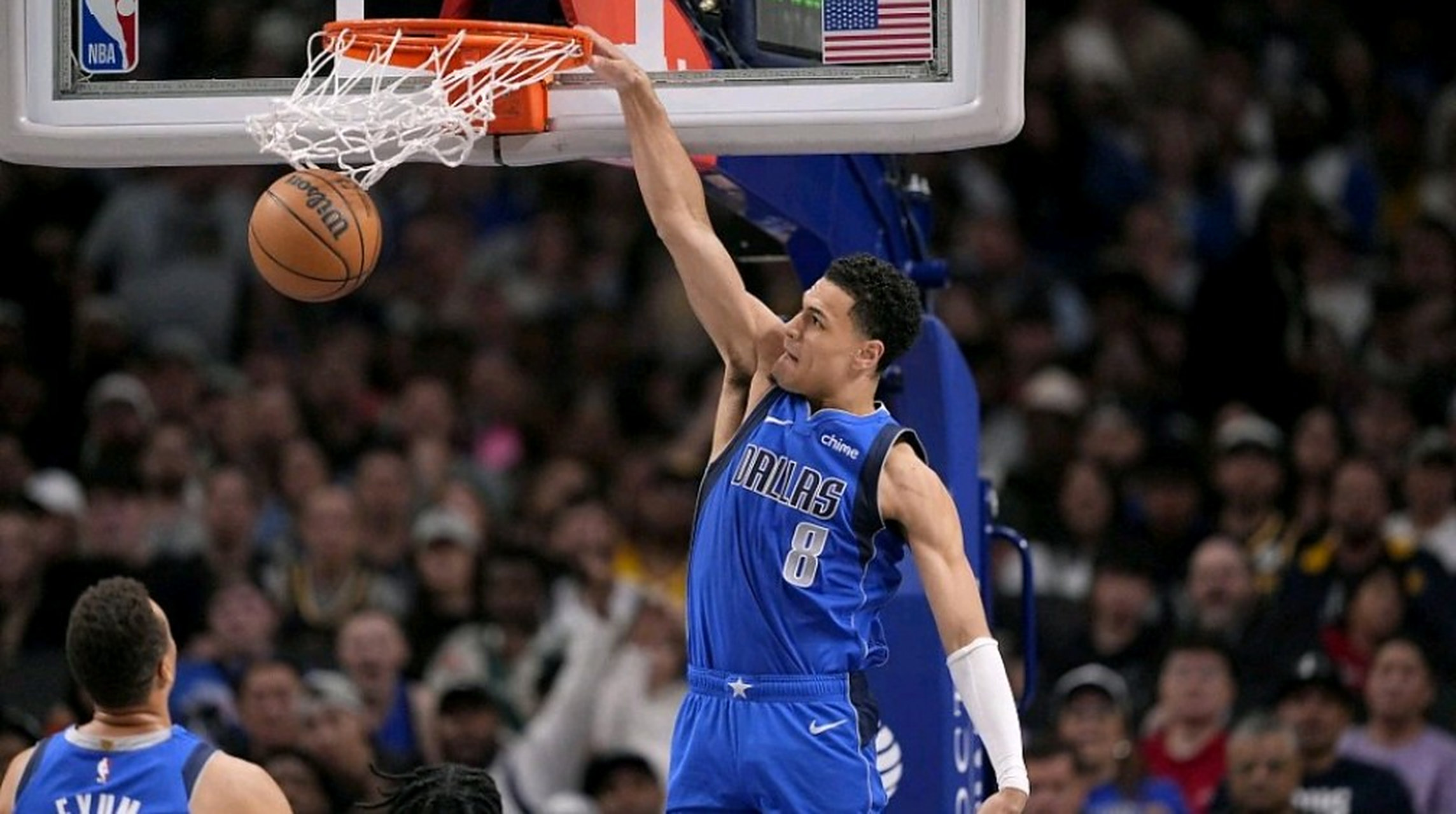 万博官方网站清晨NBA常规赛焦点战;印第安纳步行者回应争议;更衣室稳定;赛季目标并未改变的简单介绍